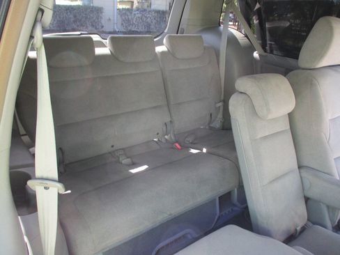Used 2005 Honda Odyssey EX image 22