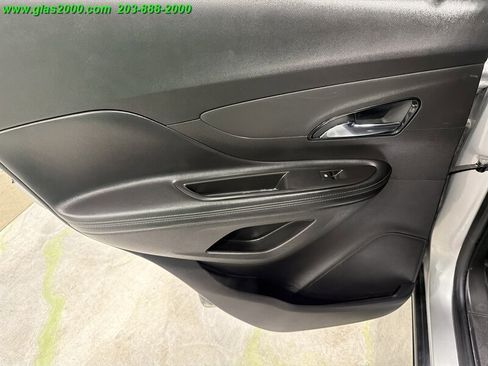 Used 2019 Buick Encore Preferred AWD/4WD image 25