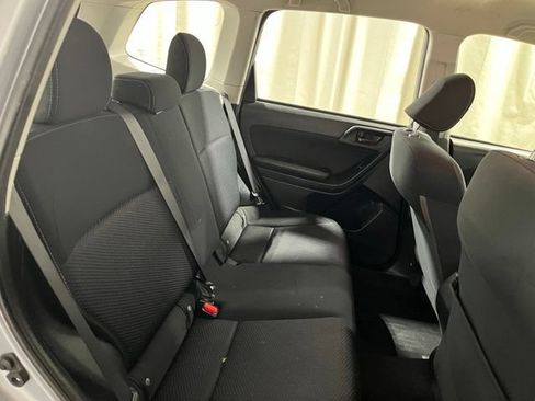 Used 2018 Subaru Forester 2.5i w/ Popular Package #2A AWD/4WD image 23