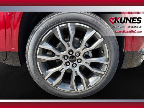 New 2027 GMC Acadia Denali Ultimate w/ LPO, Floor Liner Package AWD/4WD image 11