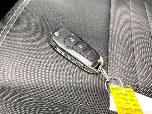 Used 2019 Ford Ranger XL w/ Equipment Group 101A Mid image 19