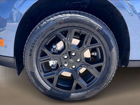 New 2026 Ford Maverick Lariat w/ Black Appearance Package image 12