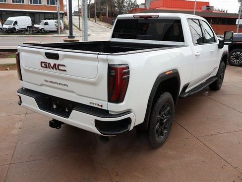 New 2026 GMC Sierra 2500 AT4 w/ AT4 Premium Plus Package AWD/4WD image 5