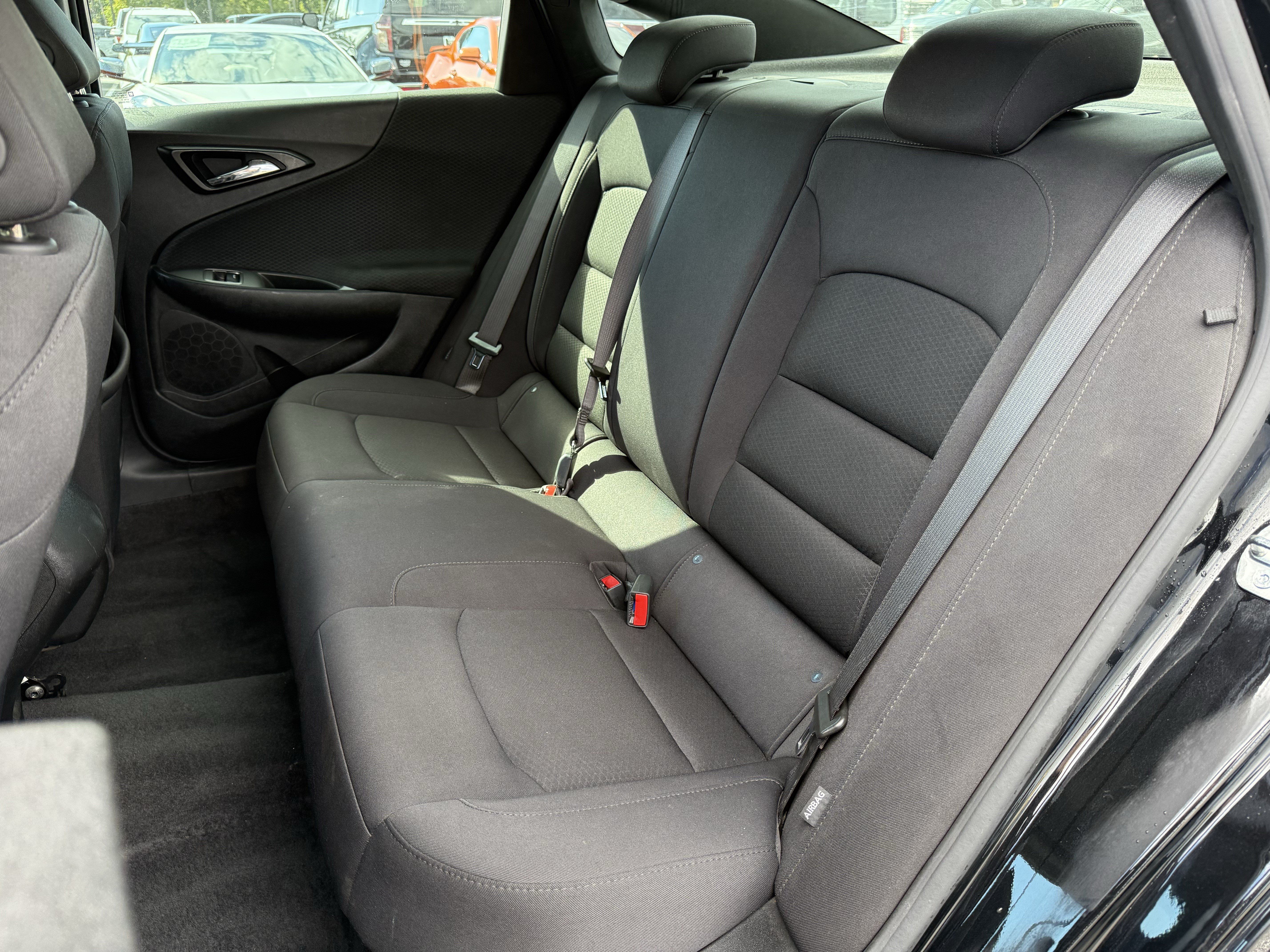 Used 2024 Chevrolet Malibu RS FWD image 31