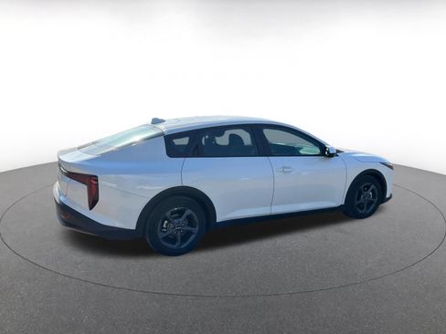 Used 2026 Kia K4 FWD image 15