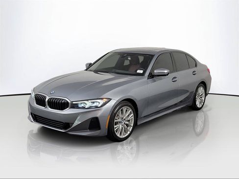 Used 2023 BMW 330i Sedan w/ Premium Package RWD image 3