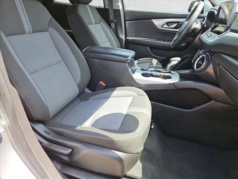 Certified 2025 Chevrolet Blazer LT AWD/4WD image 20