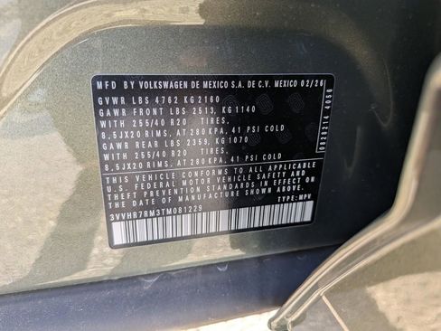 New 2026 Volkswagen Tiguan SE R-Line FWD image 31