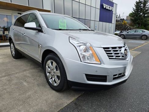 Used 2016 Cadillac SRX Luxury AWD/4WD image 3