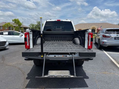 Used 2024 Ford F250 King Ranch AWD/4WD image 11