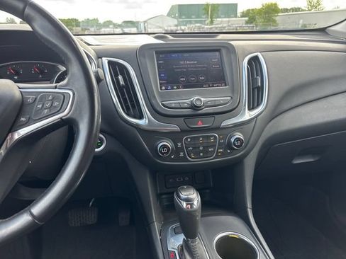 Used 2021 Chevrolet Equinox LT AWD/4WD image 21