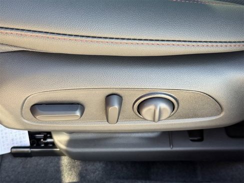 New 2026 Chevrolet Trax RS image 24