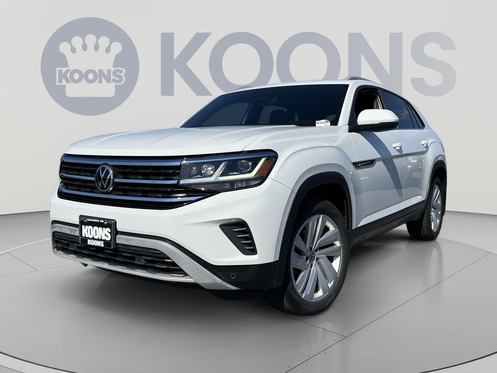 Used 2021 Volkswagen Atlas Cross Sport SE w/ V6 Towing Package FWD image 1