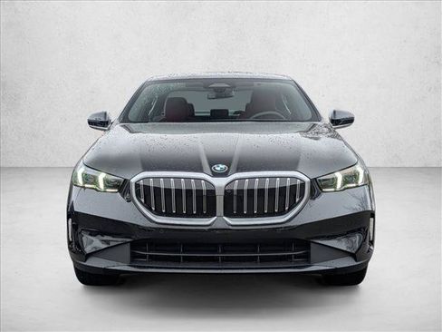 Used 2026 BMW 530i xDrive AWD/4WD image 6