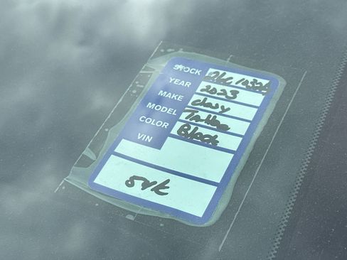 Used 2023 Chevrolet Tahoe Z71 w/ Z71 Off-Road Package image 27