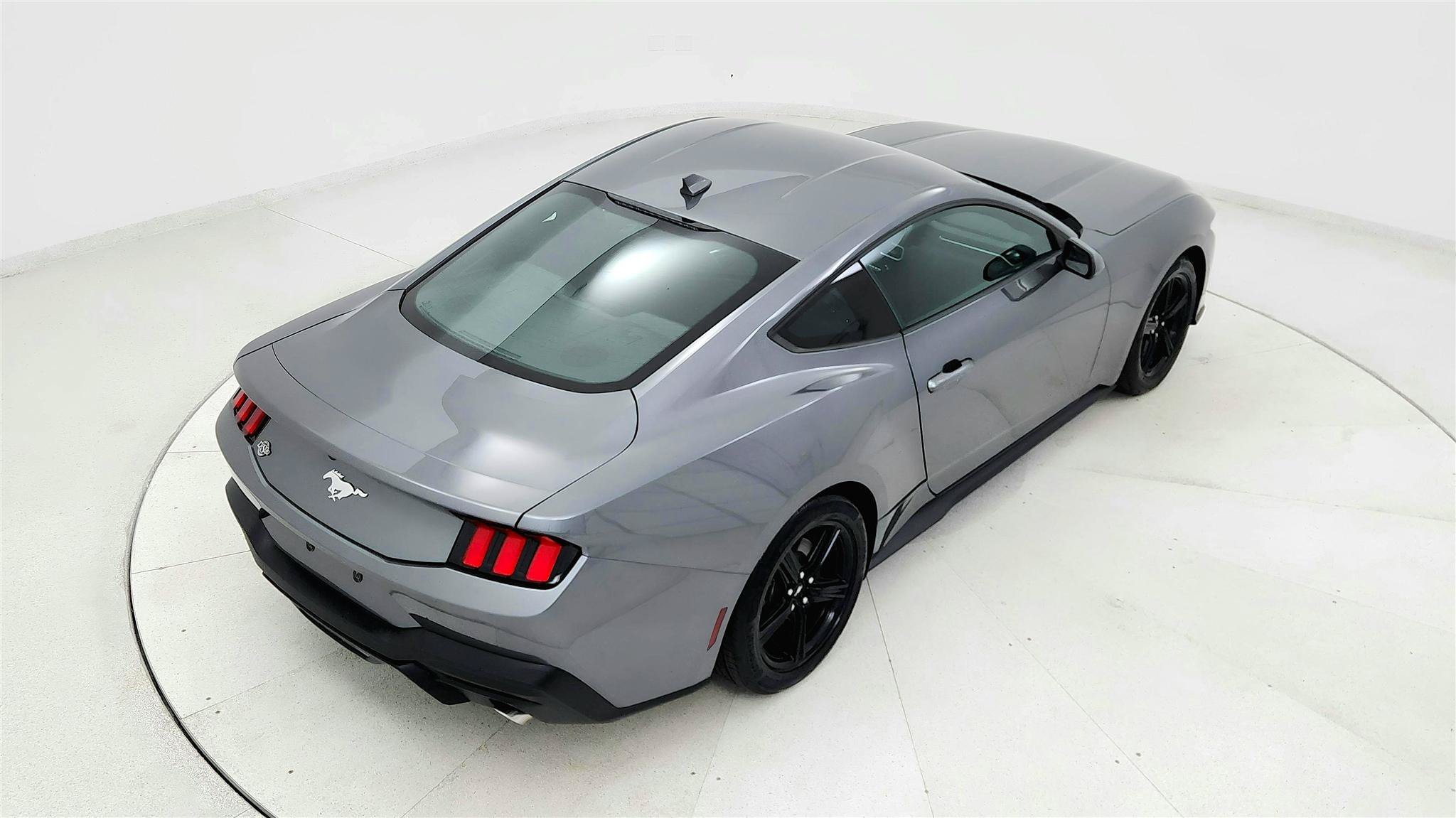 Used 2026 Ford Mustang Premium RWD image 17