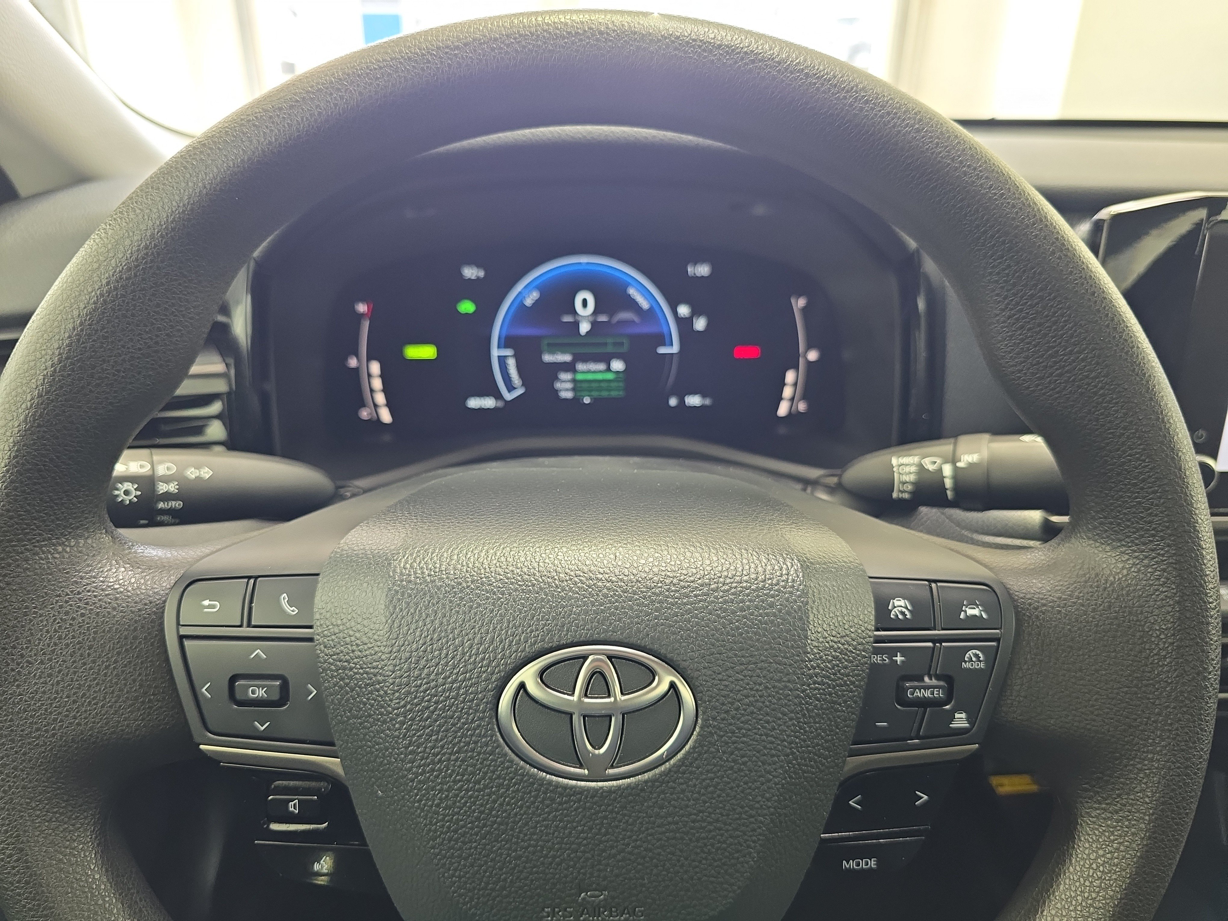 Used 2025 Toyota Camry LE FWD image 20