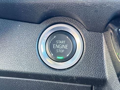 Certified 2024 Chevrolet Traverse LS image 27