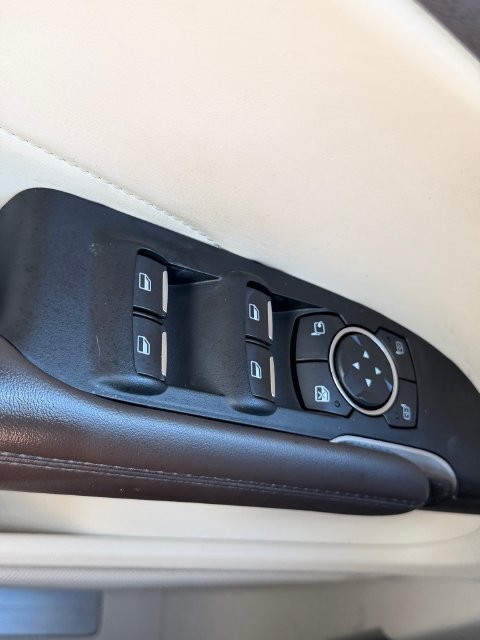 Used 2019 Lincoln MKC Select w/ Select Plus Package FWD image 37