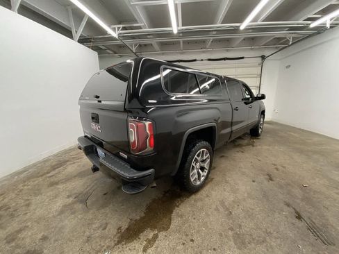 Used 2018 GMC Sierra 1500 SLT image 6