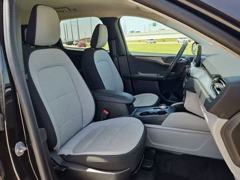 Used 2023 Ford Escape Active AWD/4WD image 18