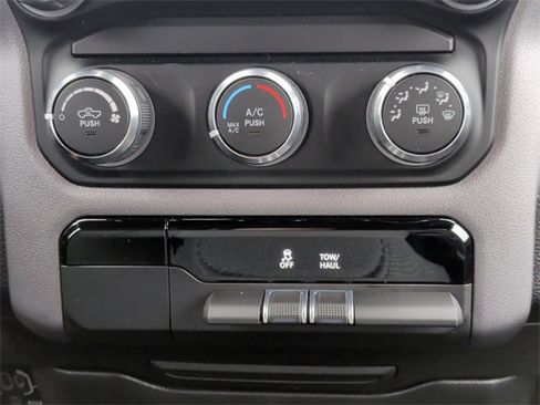 Used 2022 RAM 1500 Big Horn image 21