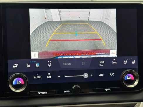 Used 2023 Lexus RX 350 Premium w/ Accessory Package AWD/4WD image 4