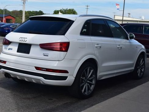 Used 2018 Audi Q3 2.0T Premium Plus w/ Premium Plus Package AWD/4WD image 12