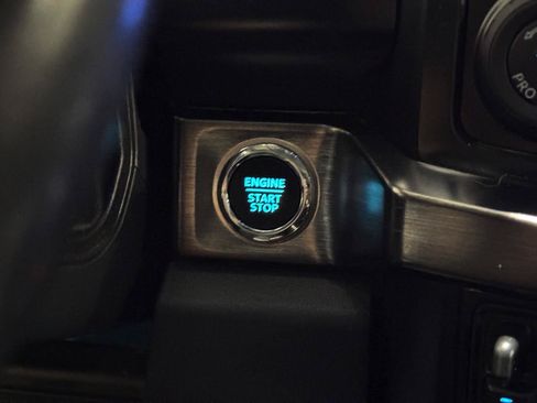 Used 2023 Ford F350 Lariat w/ Lariat Ultimate Package AWD/4WD image 11