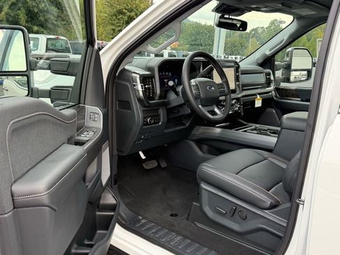 New 2026 Ford F250 Lariat w/ Lariat Ultimate Package AWD/4WD image 10