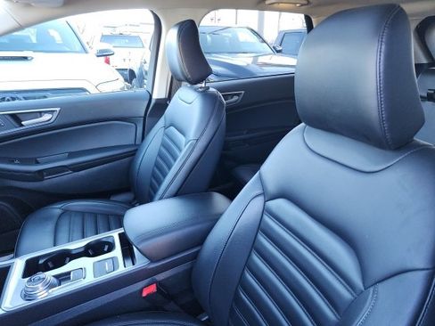 Used 2024 Ford Edge SEL w/ Convenience Package image 10