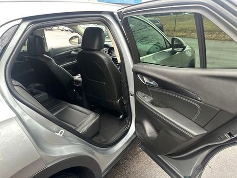 Used 2023 Buick Envision Essence image 15