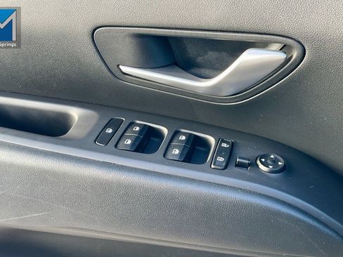 Used 2024 Hyundai Santa Cruz SEL image 18