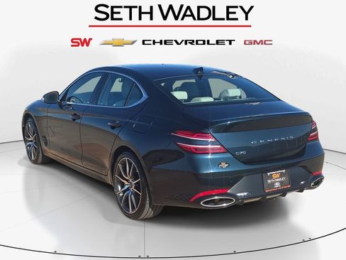 Used 2025 Genesis G70 2.5T RWD image 7