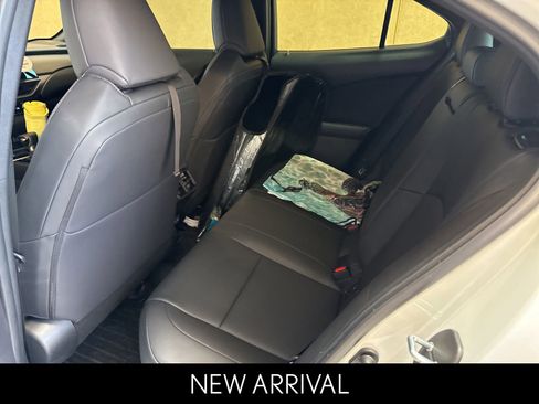 Certified 2024 Lexus UX 250h FWD image 6