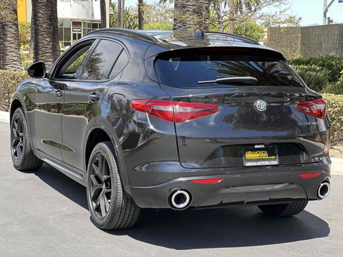 Used 2021 Alfa Romeo Stelvio Sprint w/ Nero Edizione RWD image 16