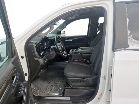 Used 2024 Chevrolet Silverado 1500 LT image 26