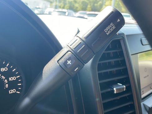Used 2018 Ford F150 XL w/ Equipment Group 101A Mid RWD image 17