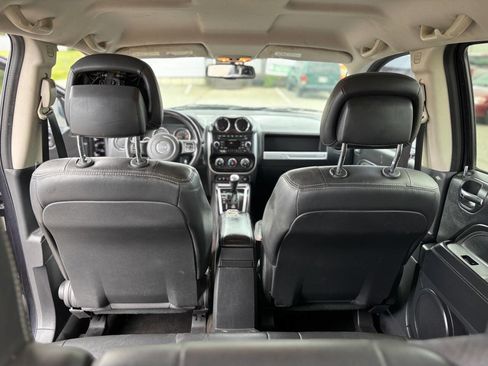 Used 2014 Jeep Compass Latitude image 20