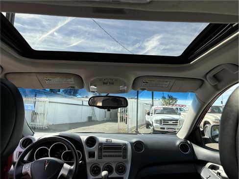 Used 2009 Pontiac Vibe GT image 11