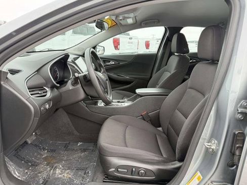 Used 2024 Chevrolet Malibu LT image 10