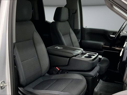 Used 2019 GMC Sierra 1500 SLE w/ SLE Value Package image 30