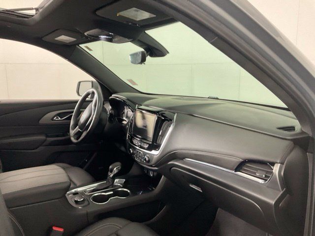 Used 2023 Chevrolet Traverse LT w/ LT Premium Package AWD/4WD image 33