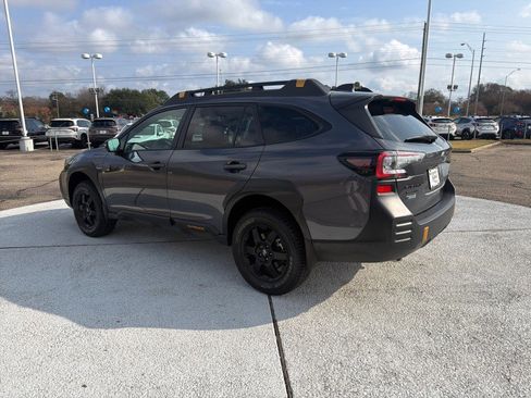 Certified 2025 Subaru Outback Wilderness w/ Wilderness Package image 3