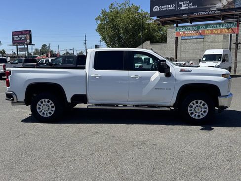 Used 2023 Chevrolet Silverado 2500 LT w/ Convenience Package AWD/4WD image 8