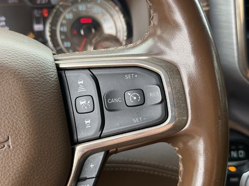 Used 2020 RAM 1500 Limited AWD/4WD image 17