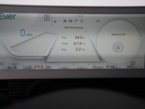 Used 2024 Hyundai Ioniq 5 SEL RWD image 7