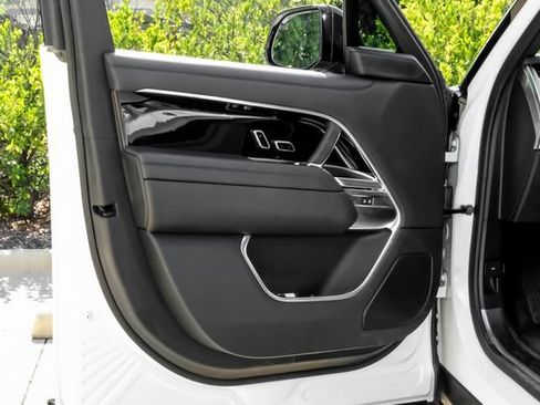 Used 2023 Land Rover Range Rover SE AWD/4WD image 50