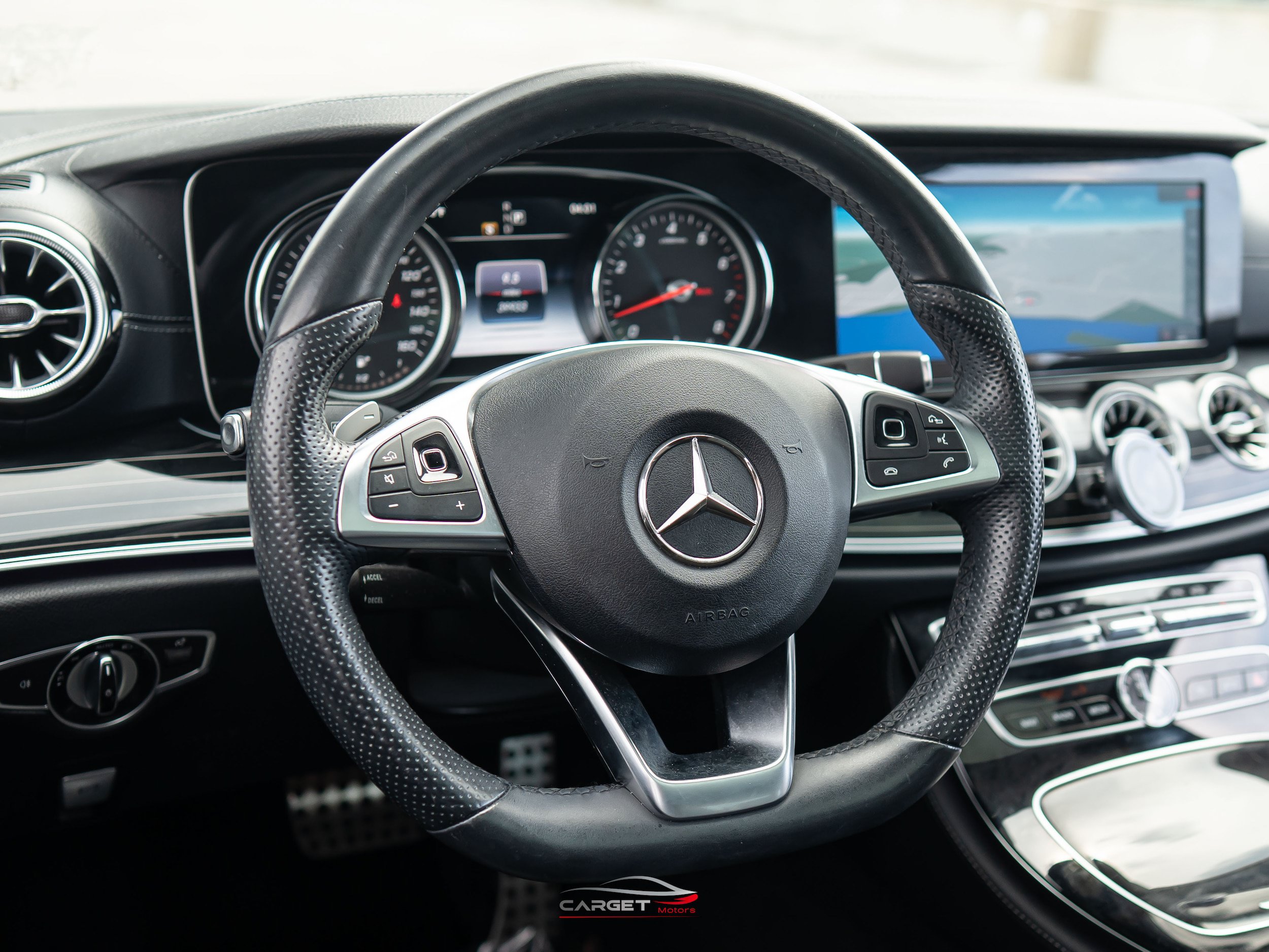 Used 2018 Mercedes-Benz E 400 4MATIC Coupe w/ Premium 1 Package image 18