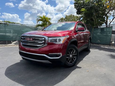 Used 2019 GMC Acadia SLT image 1